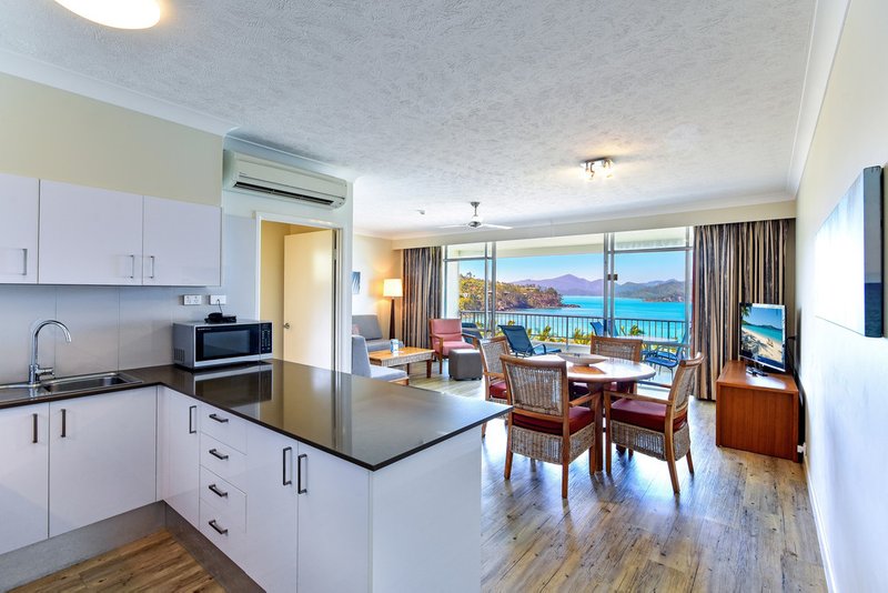 Photo - 601 W/14 Resort Drive, Whitsunday Apartments , Hamilton Island QLD 4803 - Image 4