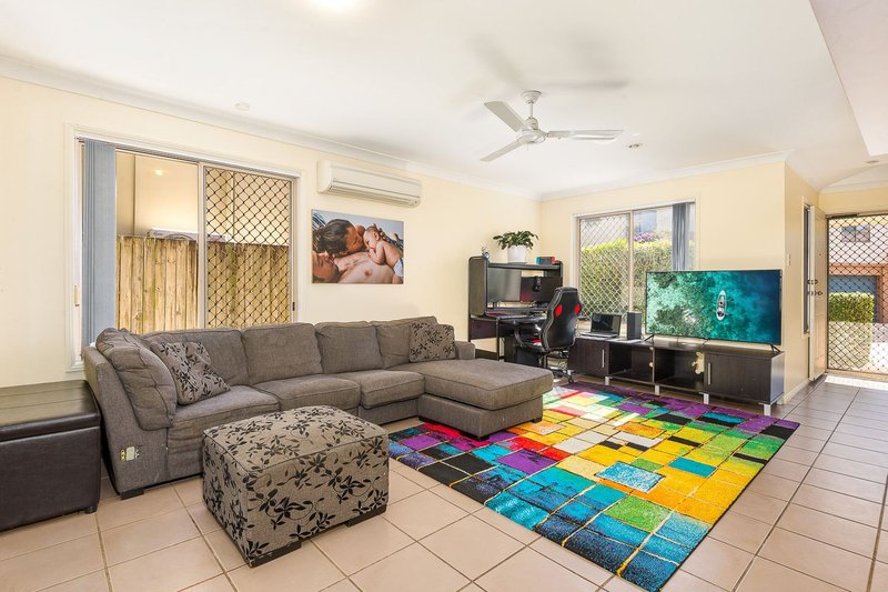 Photo - 60/11 Oakmont Avenue, Oxley QLD 4075 - Image 1