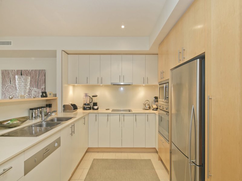 Photo - 601/165 Northbourne Avenue, Turner ACT 2612 - Image 3