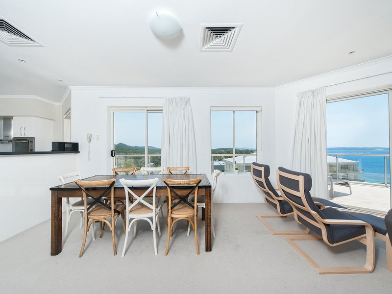 Photo - 601/2 Messines Street, Shoal Bay NSW 2315 - Image 3