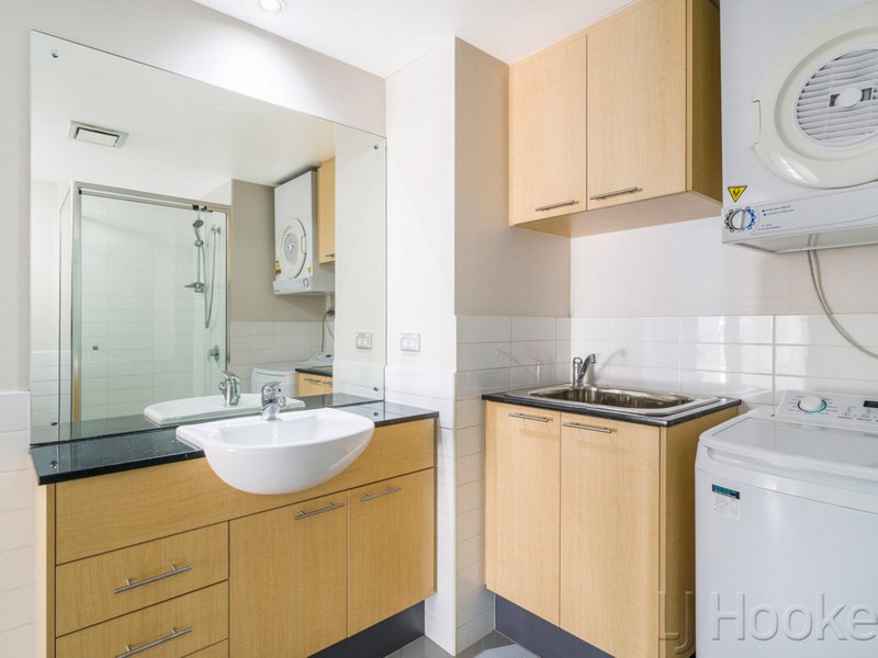 Photo - 60/128 Adelaide Terrace, East Perth WA 6004 - Image 7