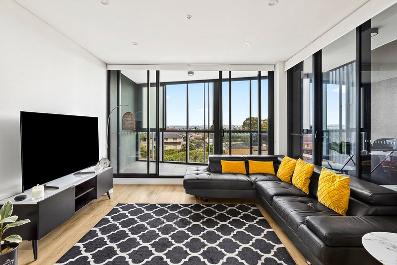 Photo - 601/35 George Street, Rockdale NSW 2216 - Image 2