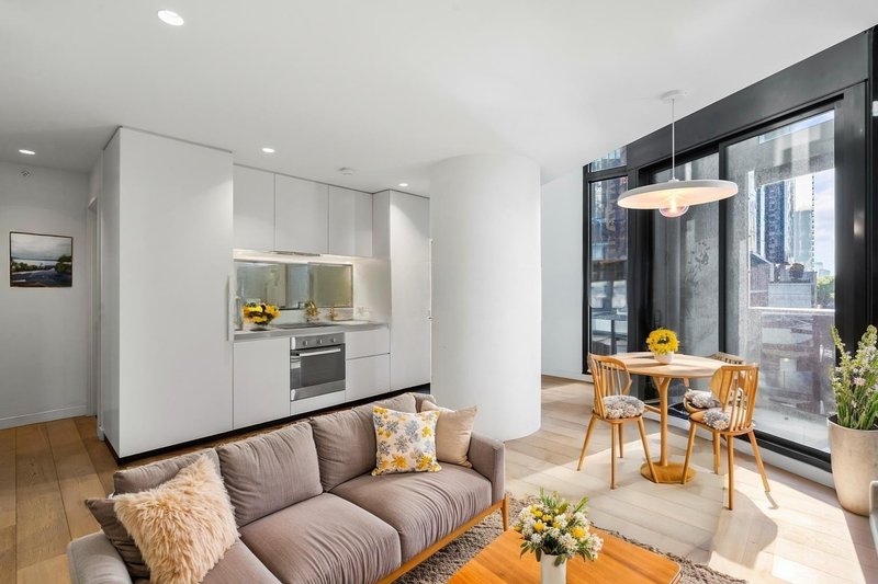 Photo - 601/398 Elizabeth Street, Melbourne VIC 3000 - Image 1