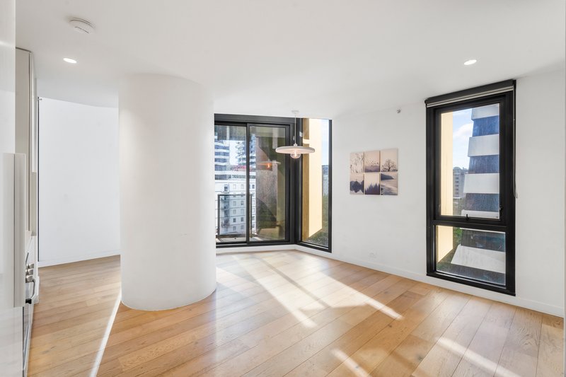 Photo - 601/398 Elizabeth Street, Melbourne VIC 3000 - Image 4
