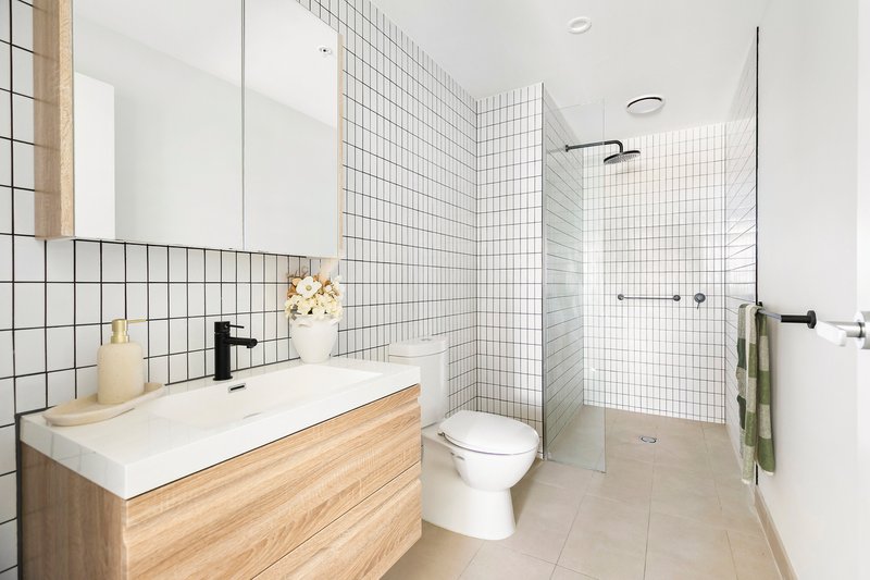 Photo - 601/4 Moonering Drive, Coburg VIC 3058 - Image 13