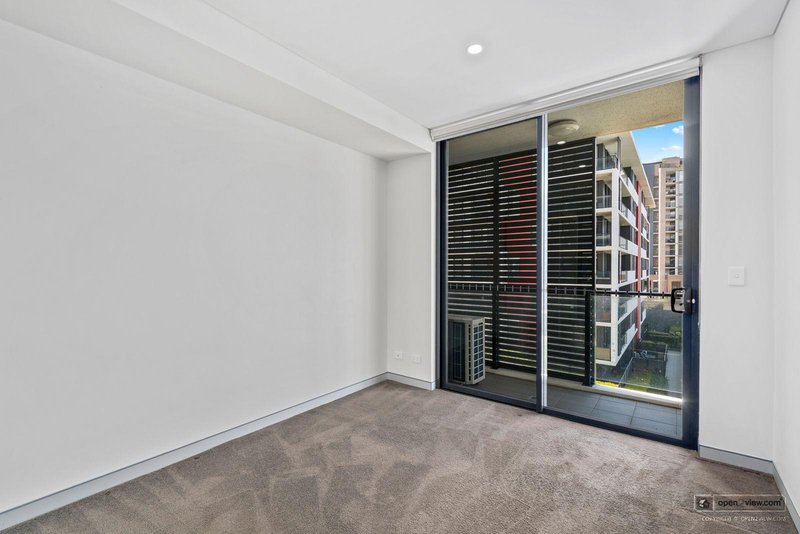 Photo - 601/41 Crown Street, Wollongong NSW 2500 - Image 6