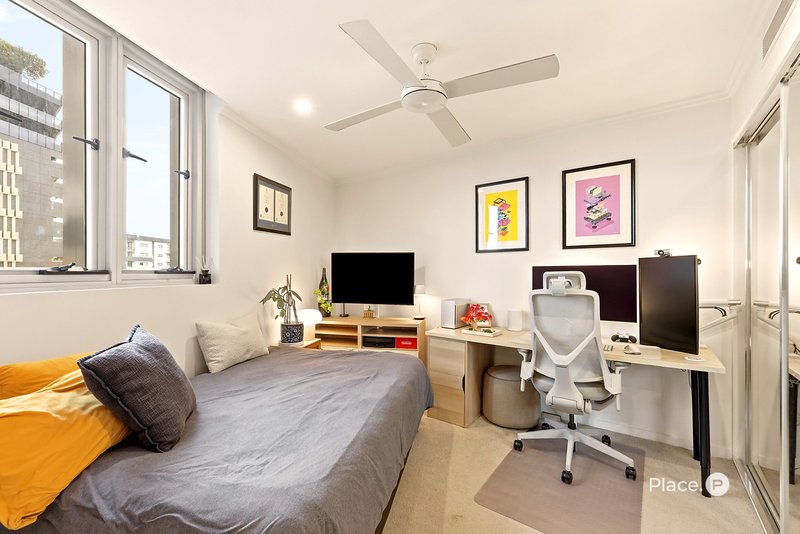 Photo - 601/42 Wyandra Street, Newstead QLD 4006 - Image 9