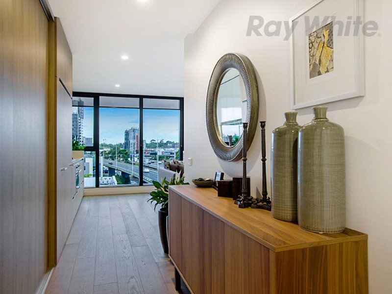 Photo - 601/58 Clarke Street, Southbank VIC 3006 - Image 6