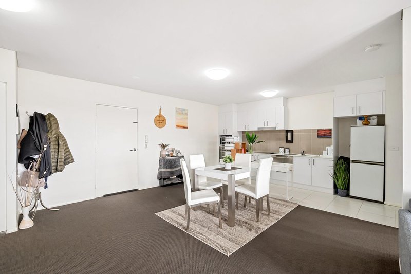 Photo - 60/162 Flemington Road, Harrison ACT 2914 - Image 2