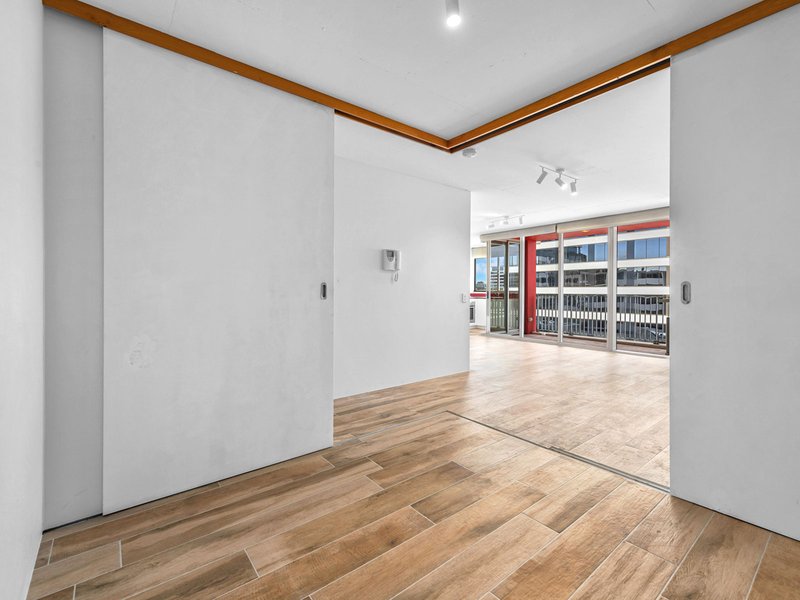 Photo - 601/82 Alfred Street, Fortitude Valley QLD 4006 - Image 6
