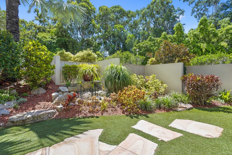 Photo - 6018A Vista Drive, Benowa QLD 4217 - Image 4