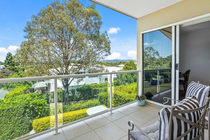 Photo - 6018A Vista Drive, Benowa QLD 4217 - Image 17