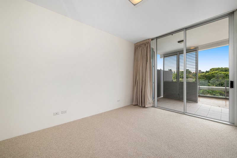 Photo - 6020/6 Parkland Boulevard, Brisbane City QLD 4000 - Image 8