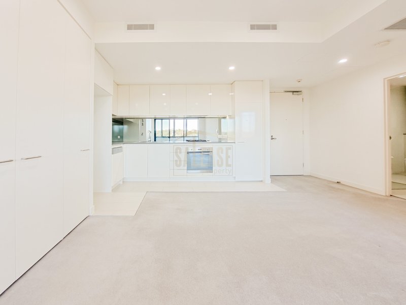 Photo - 602/10 Waterview Drive, Lane Cove NSW 2066 - Image 4