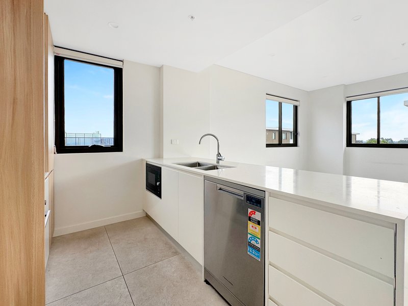 Photo - 602/12B Carson Lane, St Marys NSW 2760 - Image 1