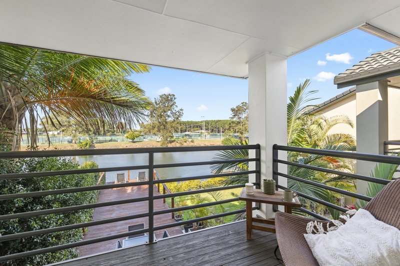 Photo - 60/215 Cottesloe Drive, Mermaid Waters QLD 4218 - Image 6