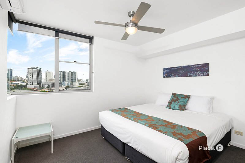 Photo - 602/159 Logan Road, Woolloongabba QLD 4102 - Image 8