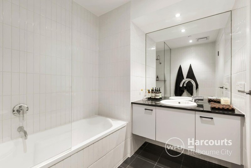 Photo - 602/220 Commercial Road, Prahran VIC 3181 - Image 9