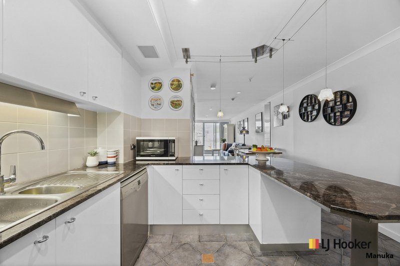 Photo - 602/222 City Walk, City ACT 2601 - Image 4