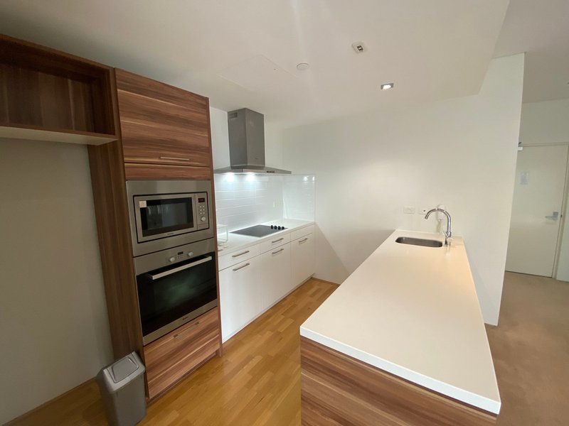 Photo - 602/237 Adelaide Terrace, Perth WA 6000 - Image 7