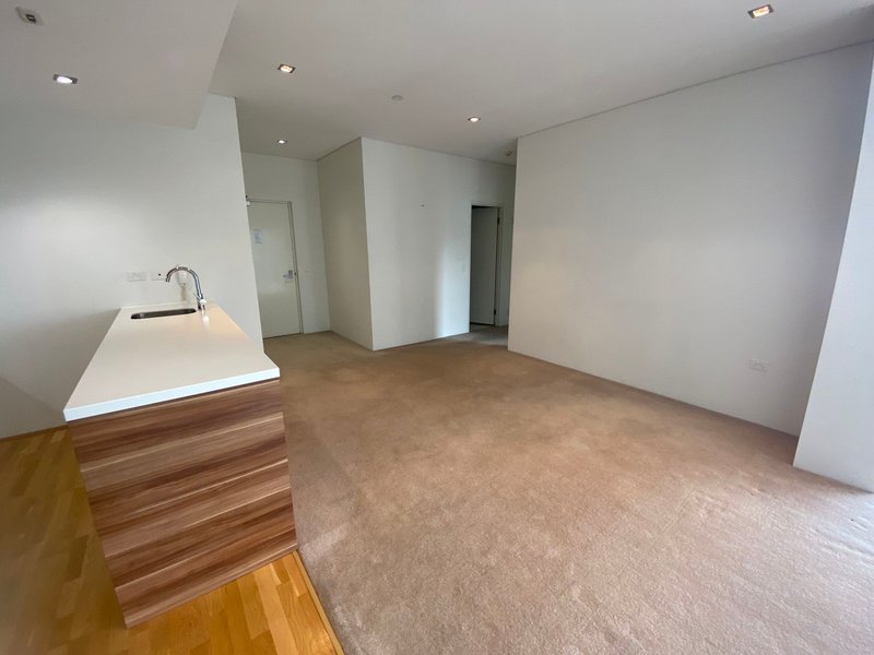 Photo - 602/237 Adelaide Terrace, Perth WA 6000 - Image 9