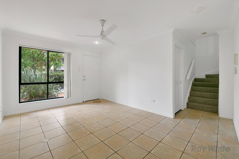 Photo - 60/25 Buckingham Place, Eight Mile Plains QLD 4113 - Image 5