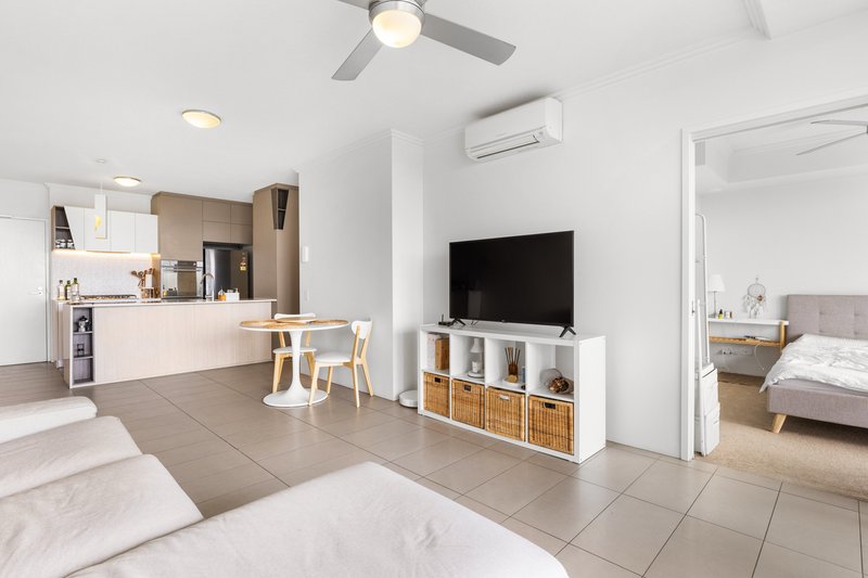 Photo - 602/50 Connor Street, Kangaroo Point QLD 4169 - Image 4