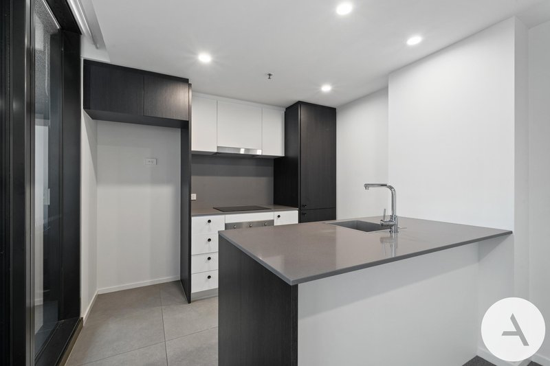 Photo - 602/6 Grazier Lane, Belconnen ACT 2617 - Image 5