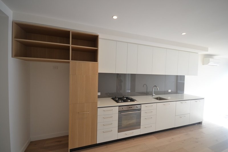 Photo - 602/79 Market Street, South Melbourne VIC 3205 - Image 3