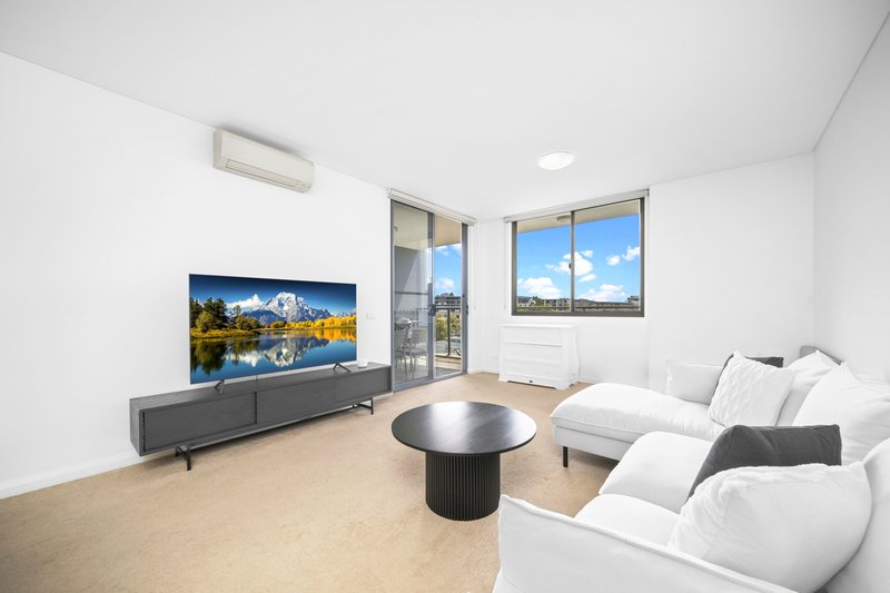 602/8 Marine Parade, Wentworth Point NSW 2127