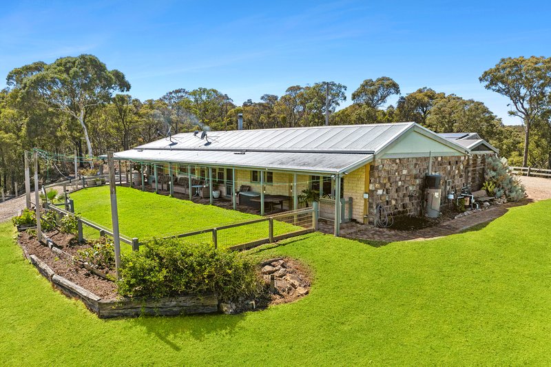 Photo - 603 De Motts Road, Anakie VIC 3213 - Image 3