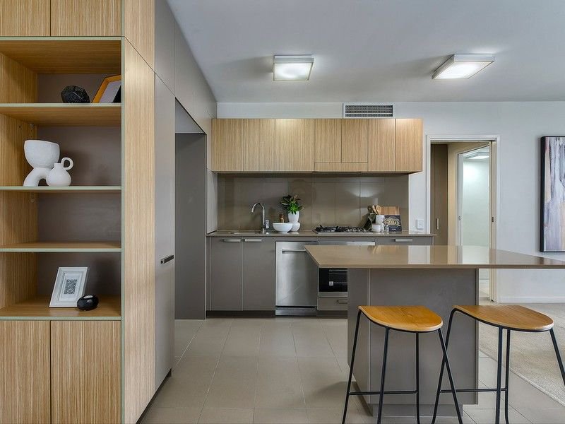 Photo - 603/1 Aspinall Street, Nundah QLD 4012 - Image 3