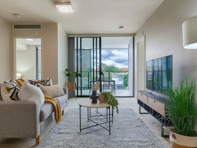 Photo - 603/1 Aspinall Street, Nundah QLD 4012 - Image 4