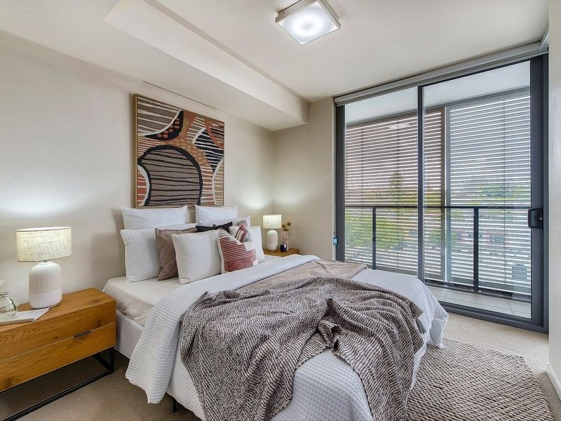 Photo - 603/1 Aspinall Street, Nundah QLD 4012 - Image 7