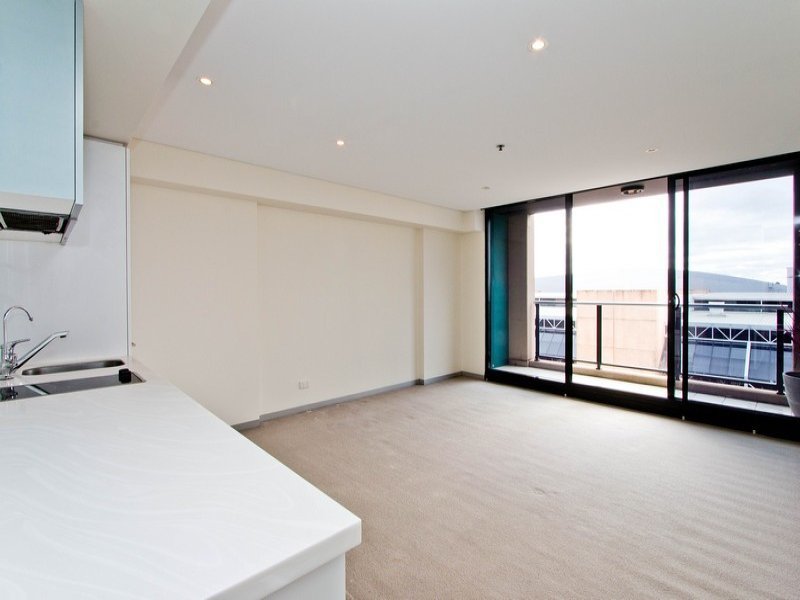 Photo - 603/102 North Terrace, Adelaide SA 5000 - Image 2