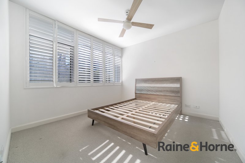 Photo - 603/11 Shoreline Drive, Rhodes NSW 2138 - Image 6