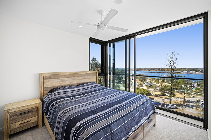 Photo - 603/144-146 Marine Parade, Coolangatta QLD 4225 - Image 6