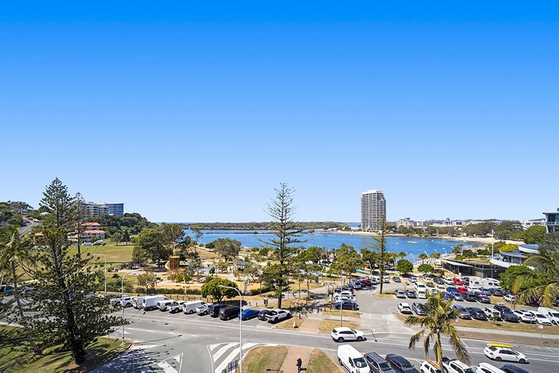 Photo - 603/144-146 Marine Parade, Coolangatta QLD 4225 - Image 7