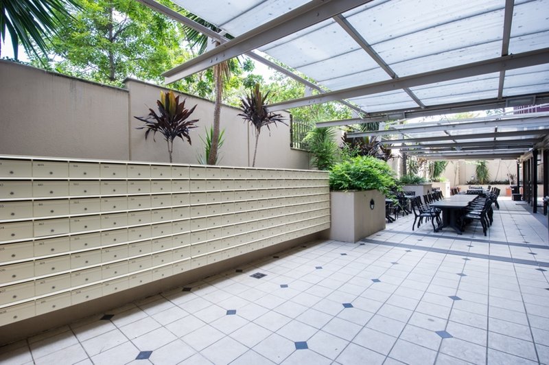 Photo - 603/188 Shafston Avenue, Kangaroo Point QLD 4169 - Image 9