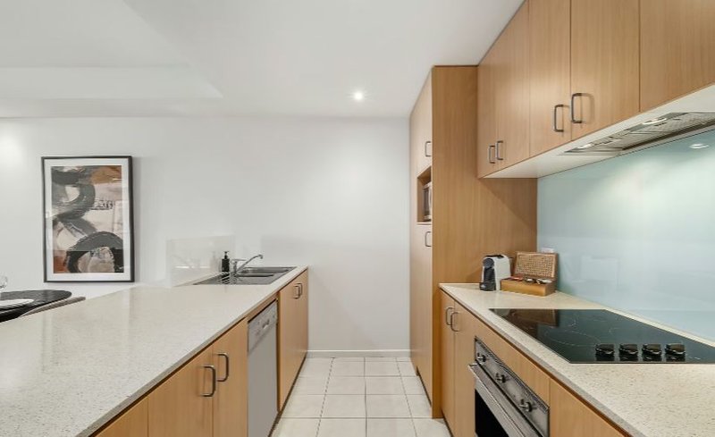 Photo - 603/23-33 Lonsdale Street, Melbourne VIC 3000 - Image 10