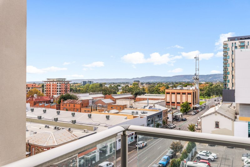 Photo - 603/235-237 Pirie Street, Adelaide SA 5000 - Image 4