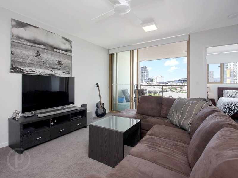 Photo - 603/24 Brewers Street, Bowen Hills QLD 4006 - Image 3