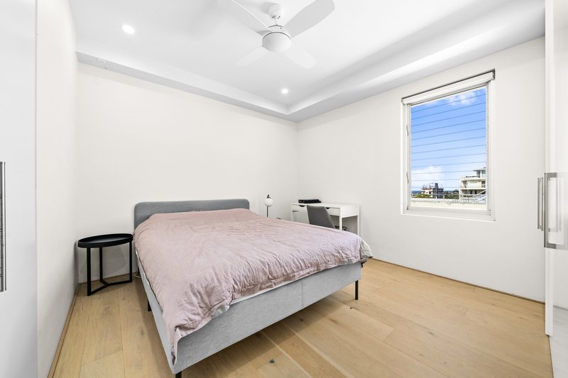 Photo - 603/48-50 Penkivil Street, Bondi NSW 2026 - Image 4