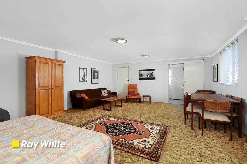 Photo - 604 Homer Street, Kingsgrove NSW 2208 - Image 11