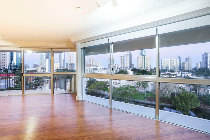 Photo - 604/21 Peninsular Drive, Surfers Paradise QLD 4217 - Image 8