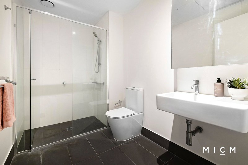 Photo - 604/250 City Road, Southbank VIC 3006 - Image 6