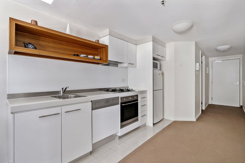 Photo - 604/594 St Kilda Road, Melbourne VIC 3004 - Image 4