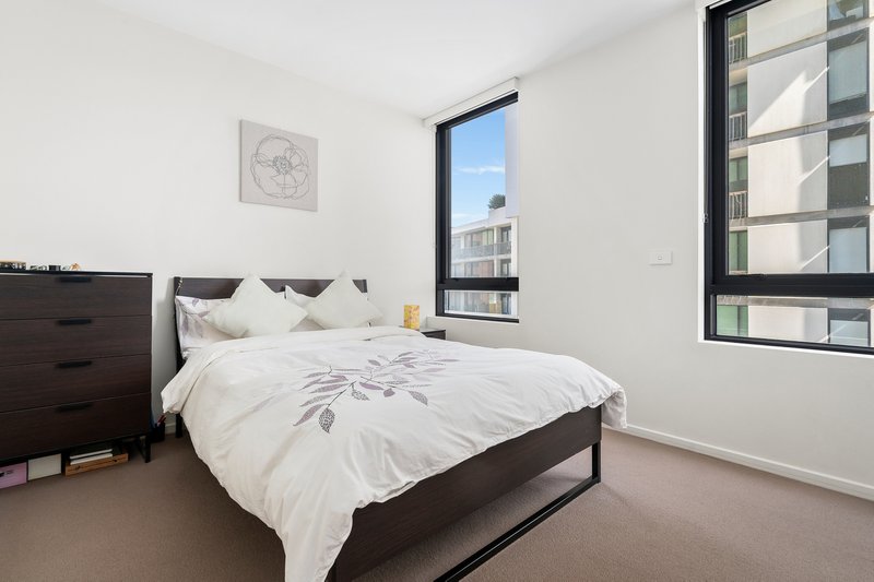 Photo - 604/594 St Kilda Road, Melbourne VIC 3004 - Image 5