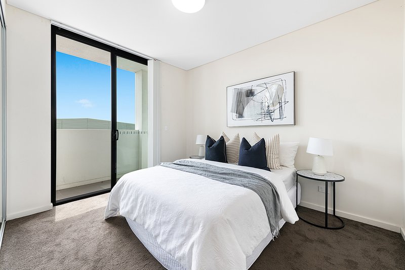 Photo - 604/8 Burwood Road, Burwood NSW 2134 - Image 8