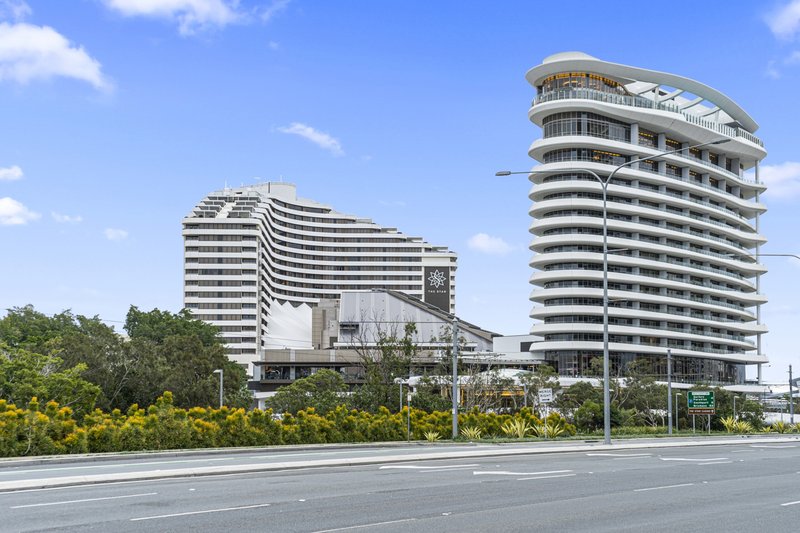 Photo - 604/8 Philip Avenue, Broadbeach QLD 4218 - Image 8